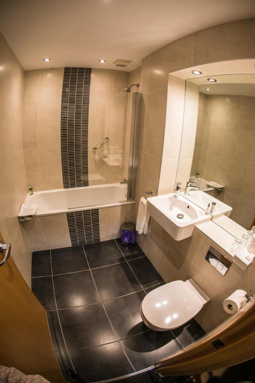 Rosspark Hotel Kells Баллимина Экстерьер фото